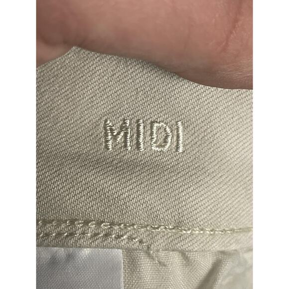 American Eagle Outfitters Shorts Womens 6 Beige Super Stretch Midi 5 Pocket - Picture 11 of 14